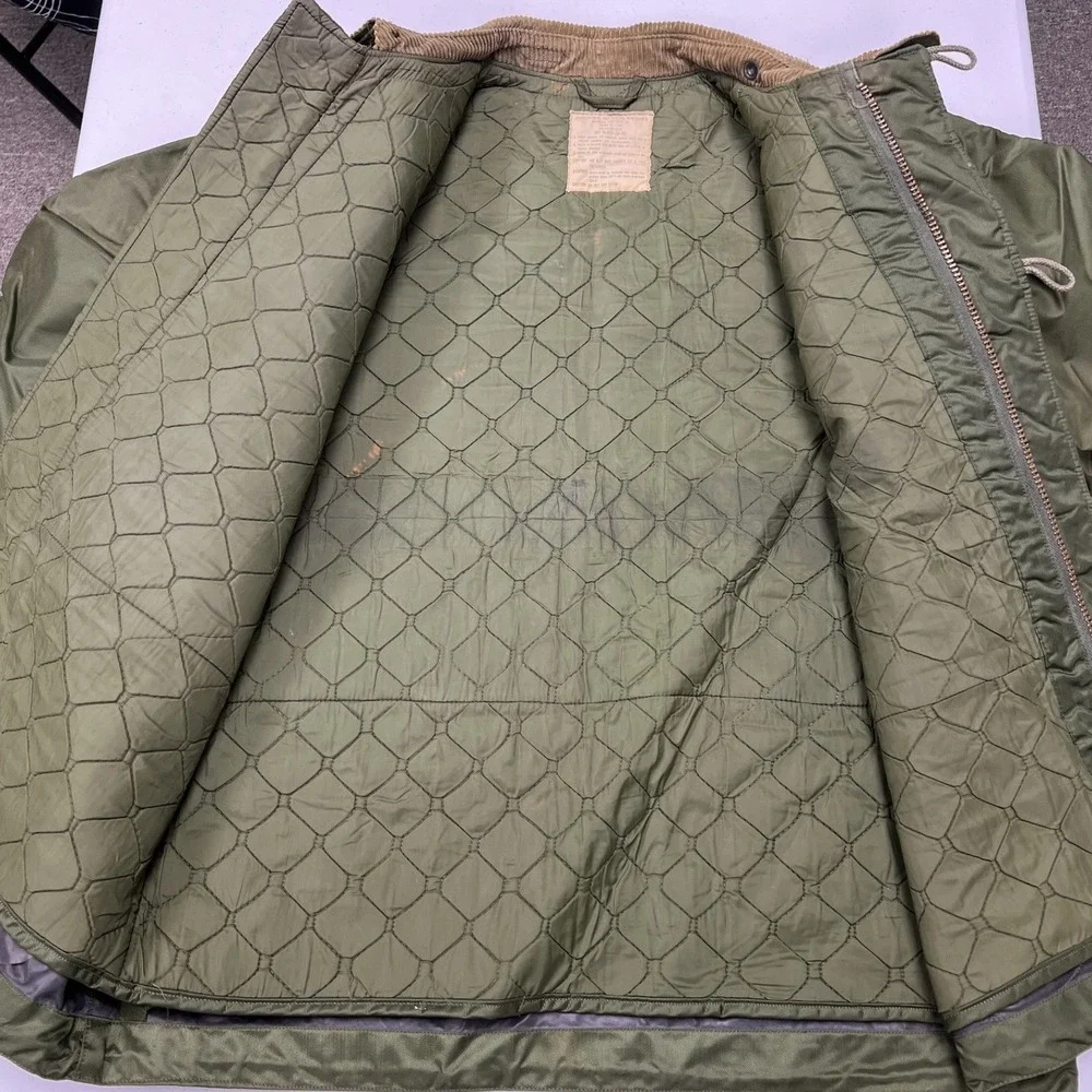 US Military Cold Weather Jacket Mens Medium Green Impermeable Deck Coat E2